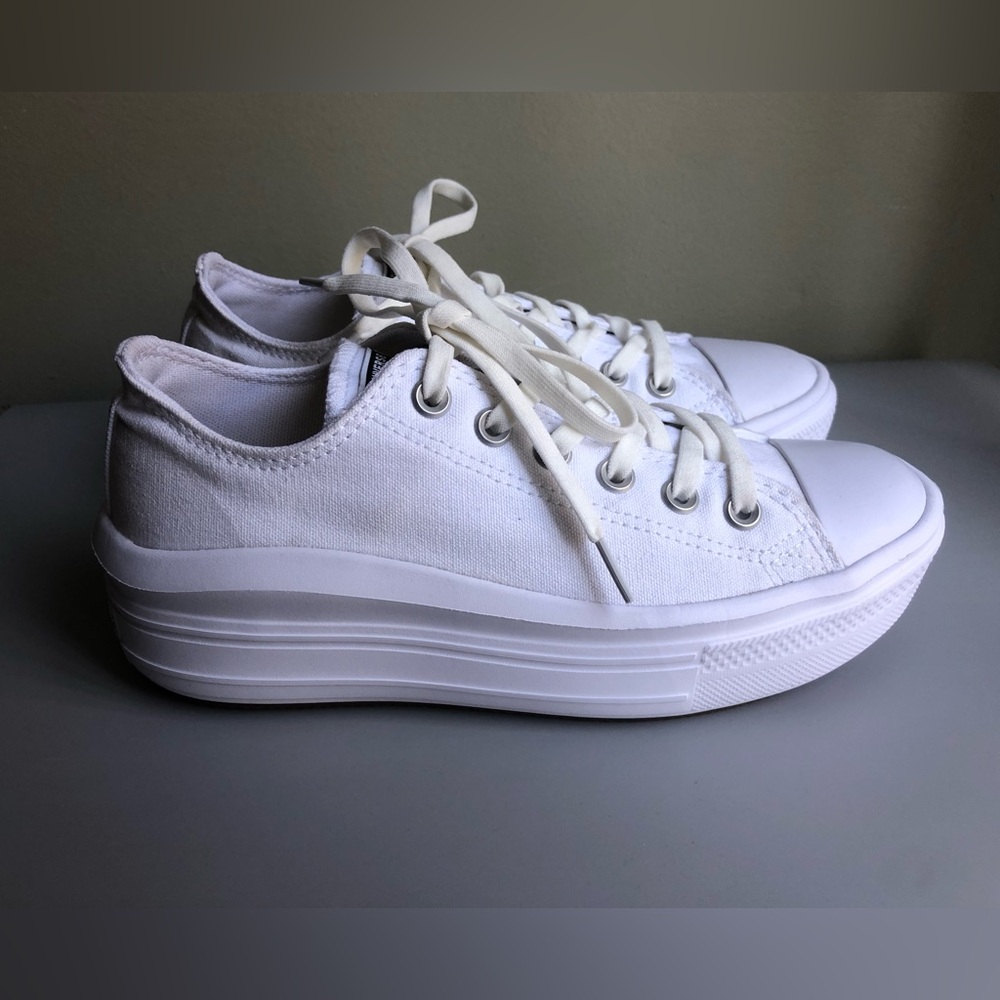 Converse Chuck Taylor All Star Move Canvas Platform Size: US 7.5 EUR 38